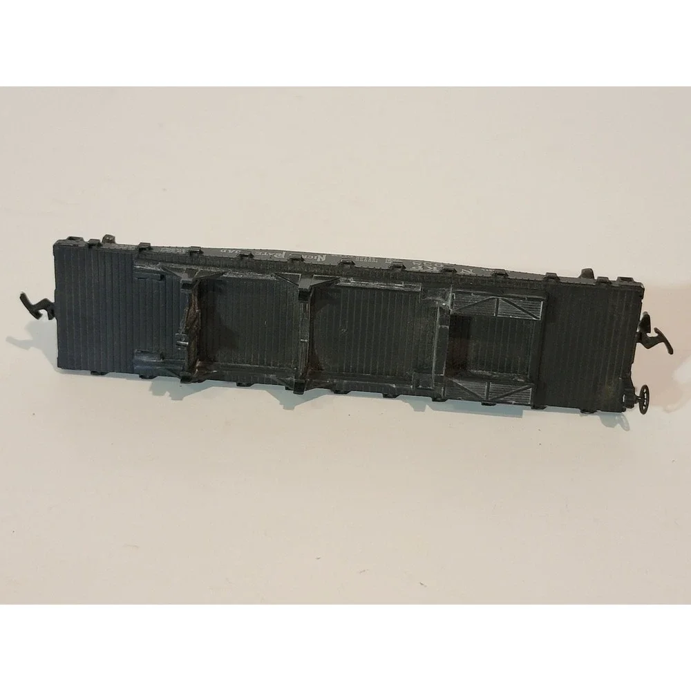 Vintage HO Scale Nickel Plate Road‎ Flat Freight Car #1958 Athearn Model Train